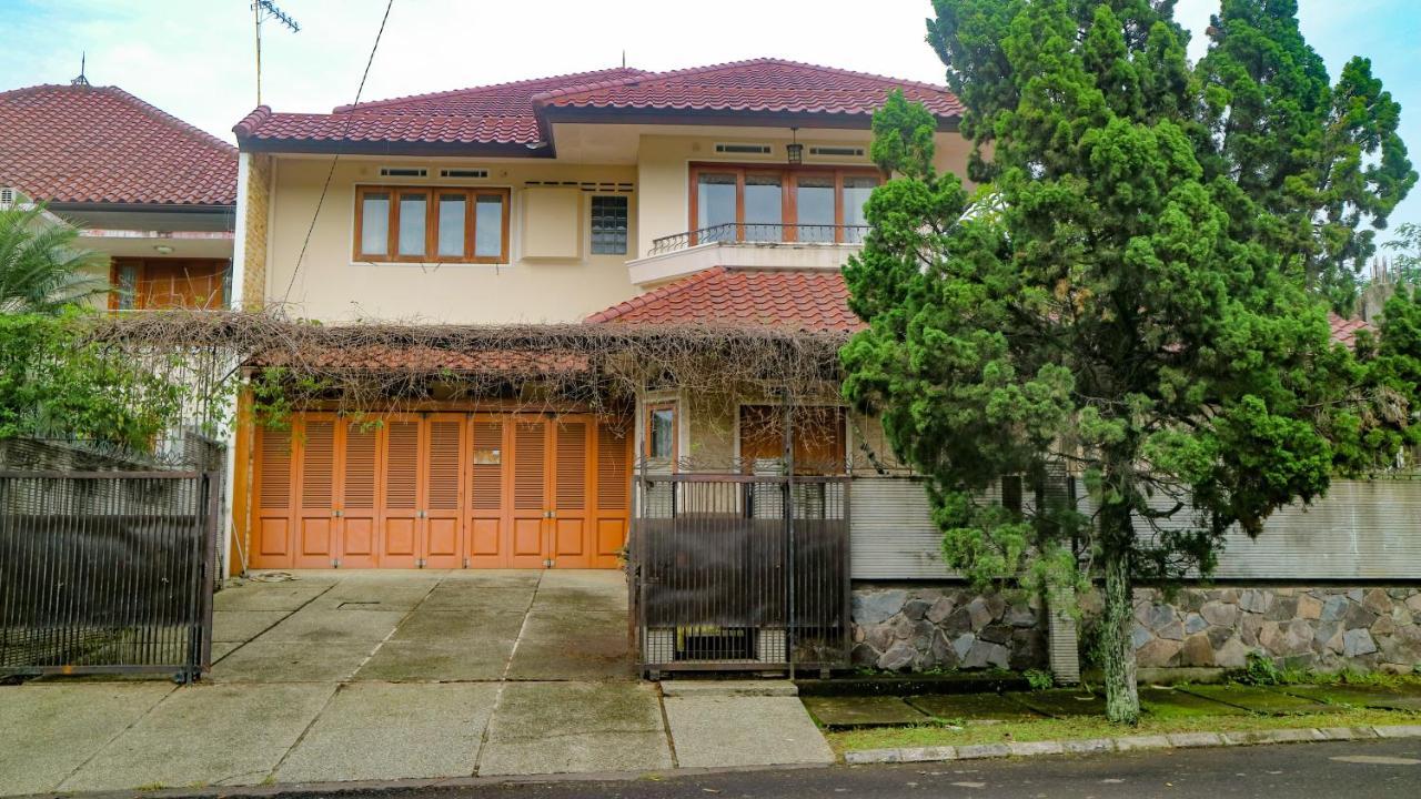 Villa Dago Asri House