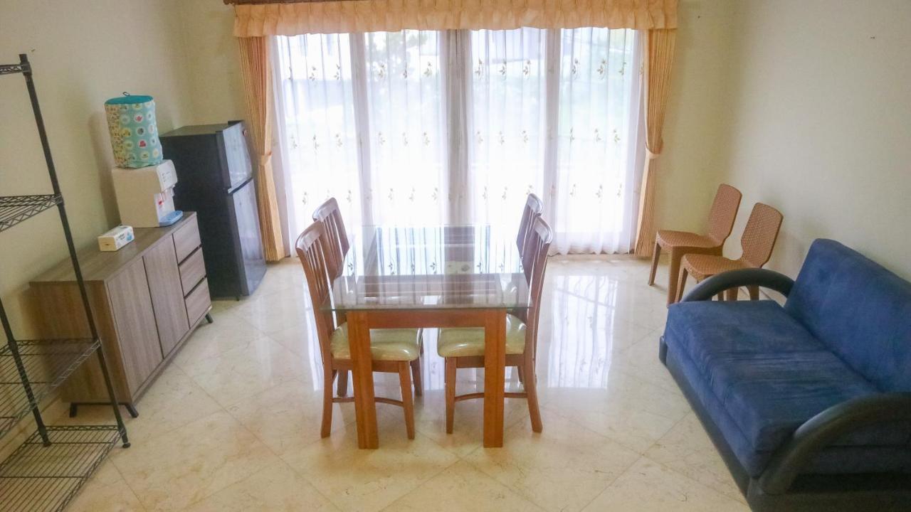 Dago Asri House Villa *